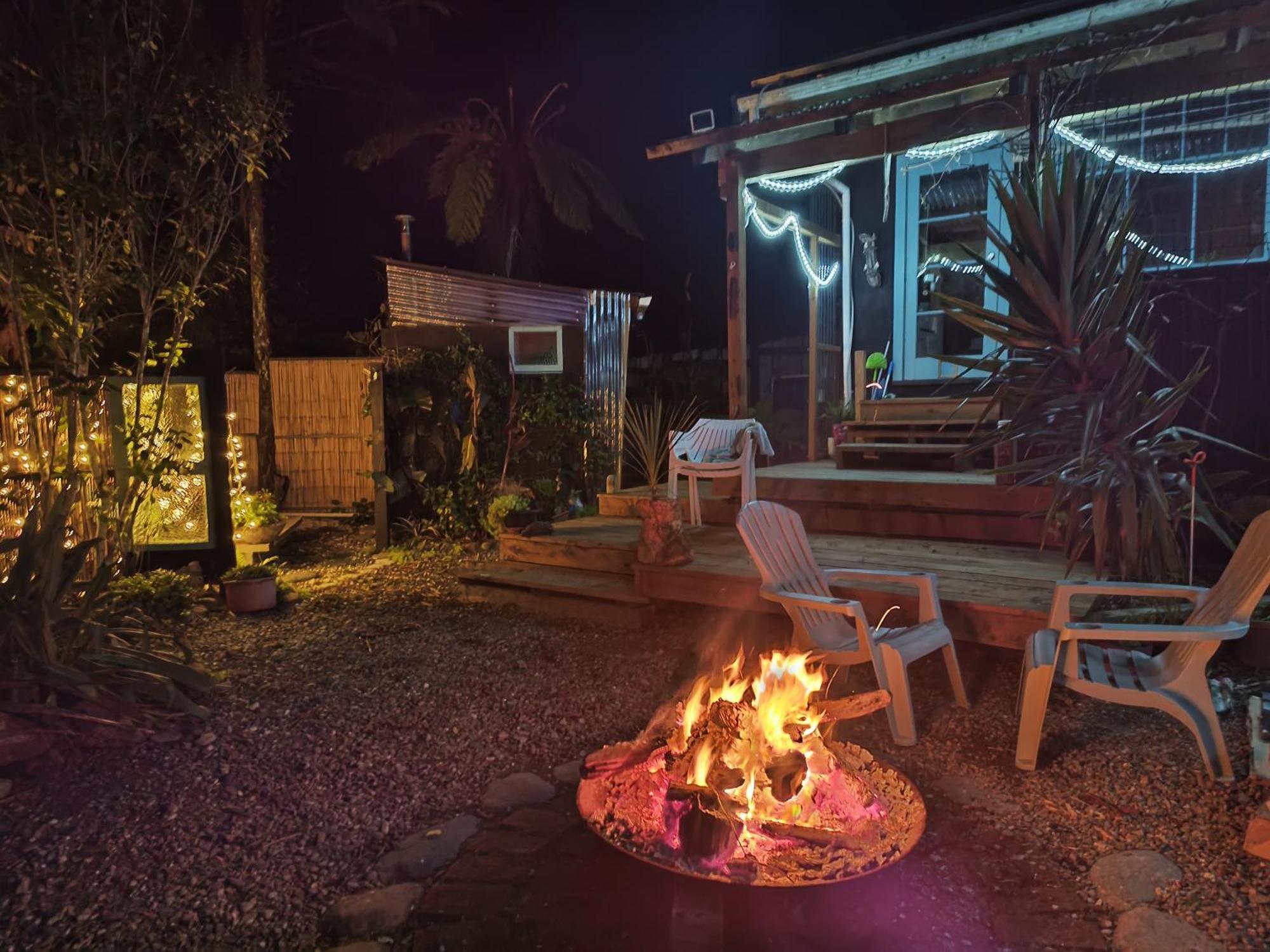 Gumboot Paradise Eco Stay Barrytown Eksteriør bilde